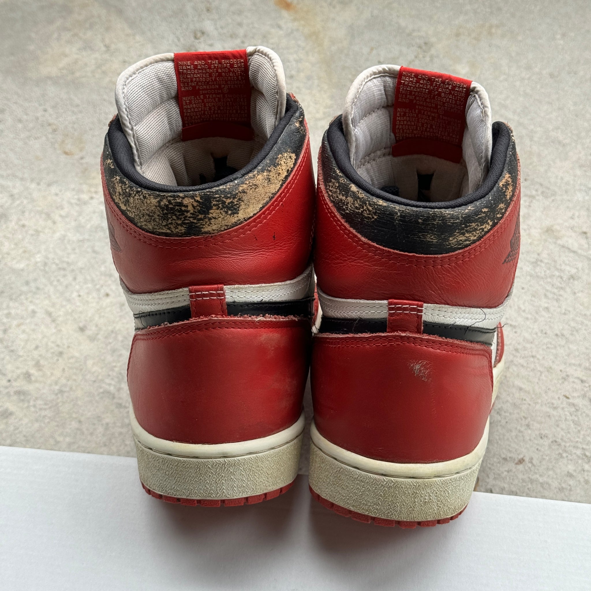 12 US - JORDAN 1 CHICAGO 1985