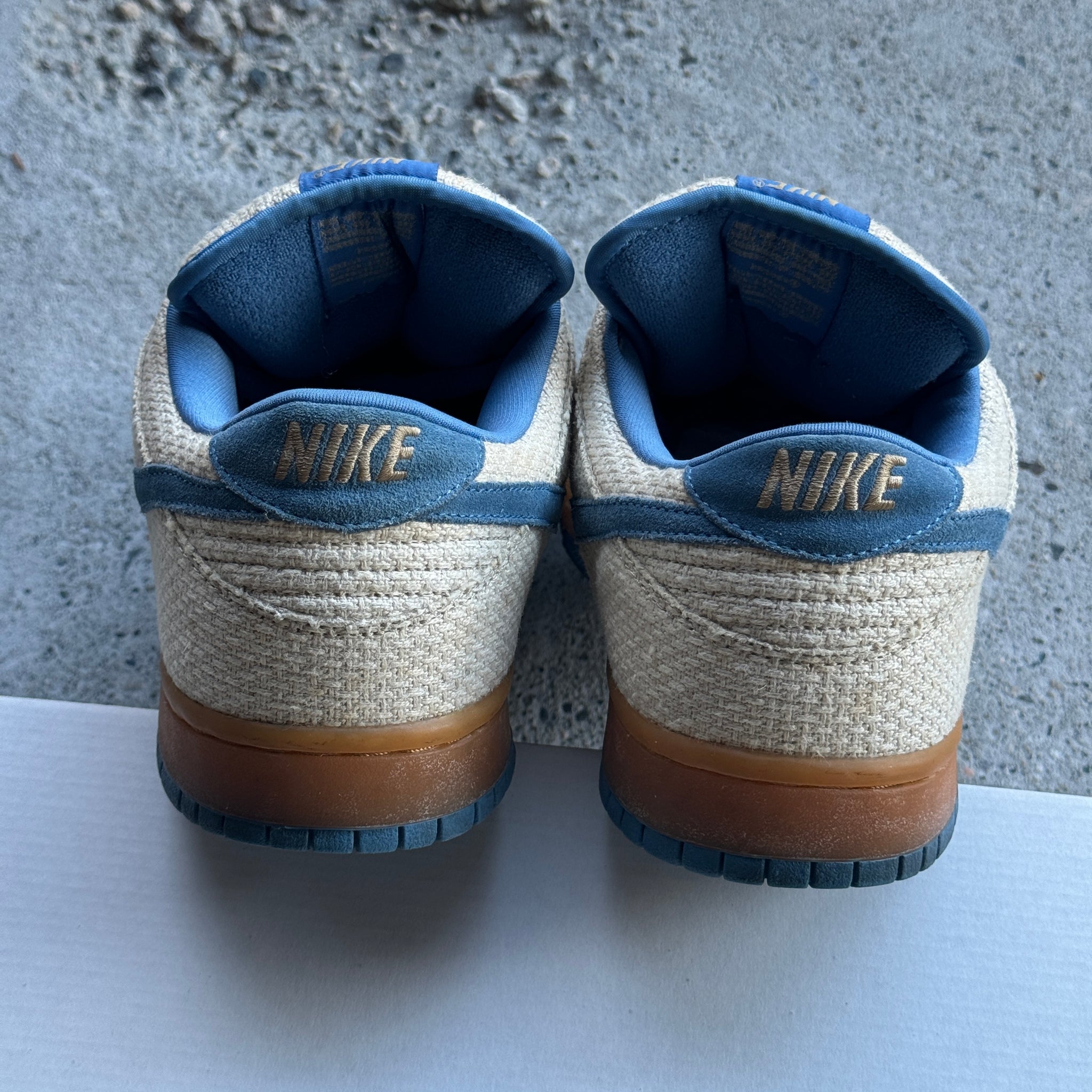 13 US - NIKE SB DUNK LOW CASCADE HEMP 2004