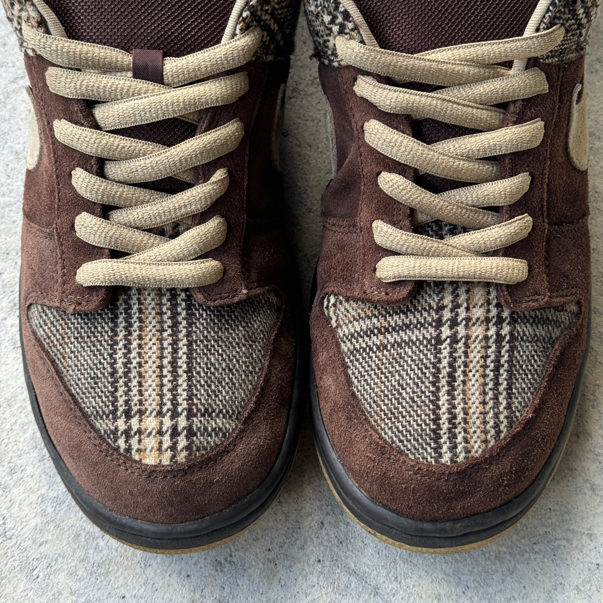 9.5 US - NIKE SB DUNK LOW TWEED 2004