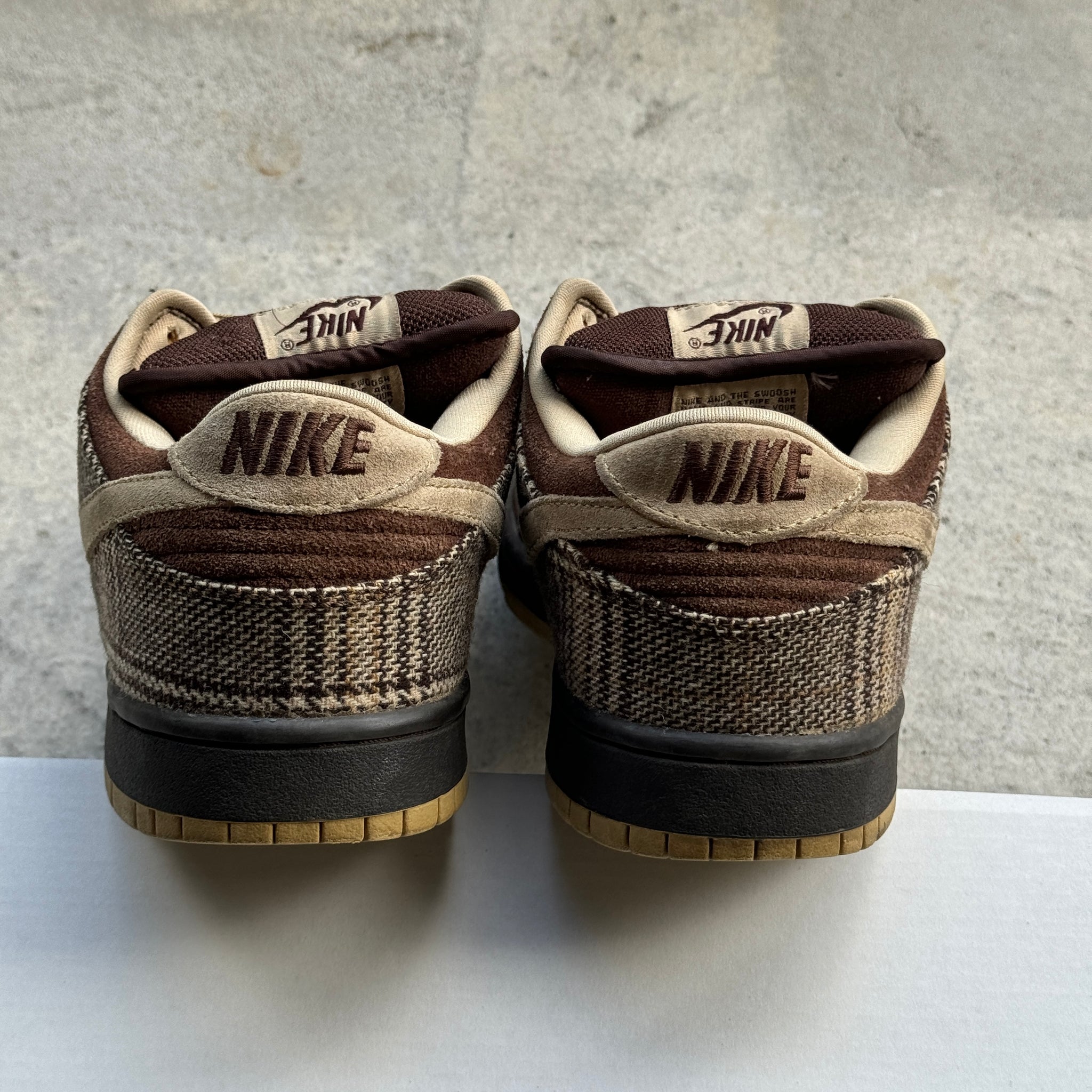 9.5 US - NIKE SB DUNK LOW TWEED 2004