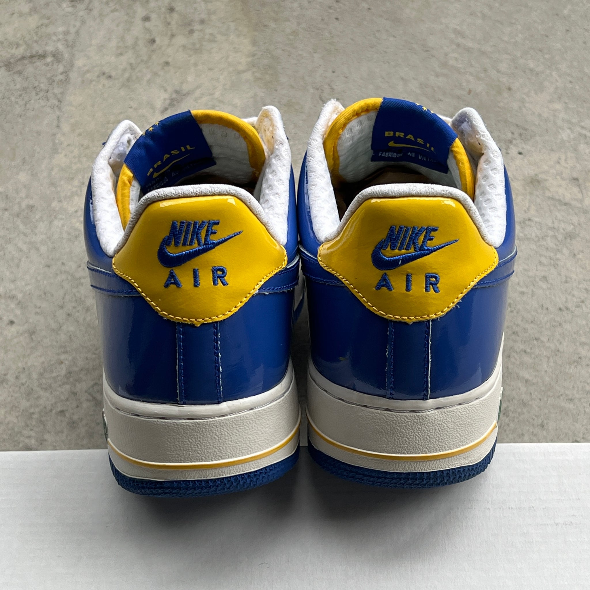 9.5 US - NIKE AIR FORCE 1 BRAZIL 2006